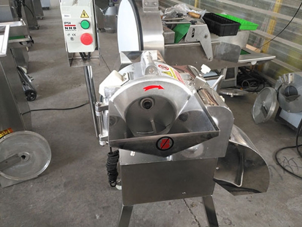 臺(tái)灣果蔬切丁機(jī)